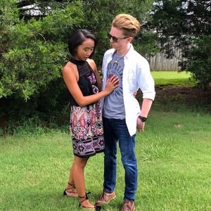 Meet your Posher, Olivia